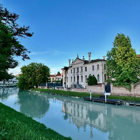 Erman House Perla Nera Veneziana * 多洛