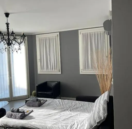 Apartament Erman House Perla Nera Veneziana