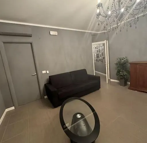 Erman House Perla Nera Veneziana *